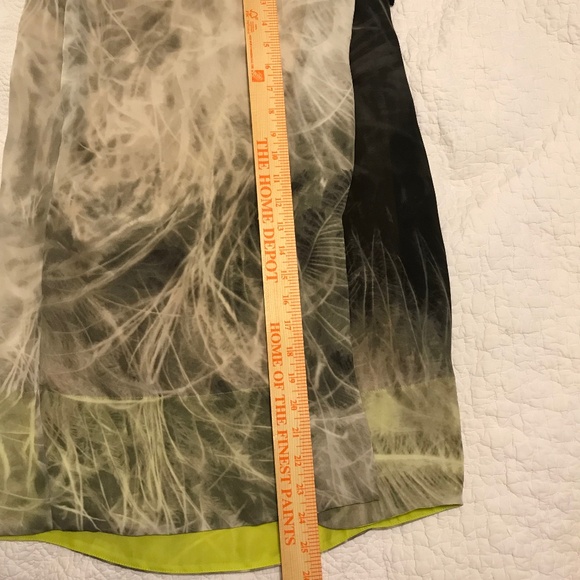 Stunning Simply Vera Vera Wang wrap skirt in black, gray & lime green (XS) - Picture 9 of 16